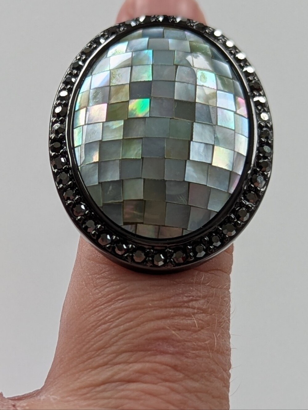 Park Lane Hilo Ring 6 Mosaic Oval Statement Ring Antique/Retro Look